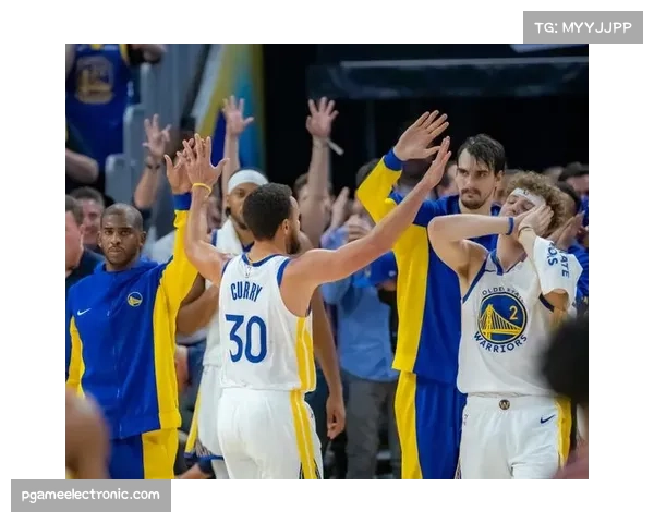 开拓者全面爆发，勇士防线崩溃揭示阵容深度短板