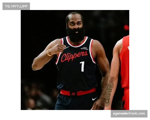 骑士哈登组织重构成功：但36岁老将长期负荷管理存在风险